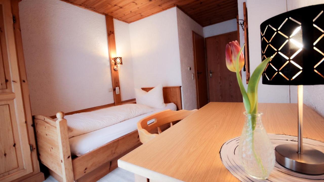 Pension Eichertstueberl ฟูร์ท อิม วัลด์ ภายนอก รูปภาพ